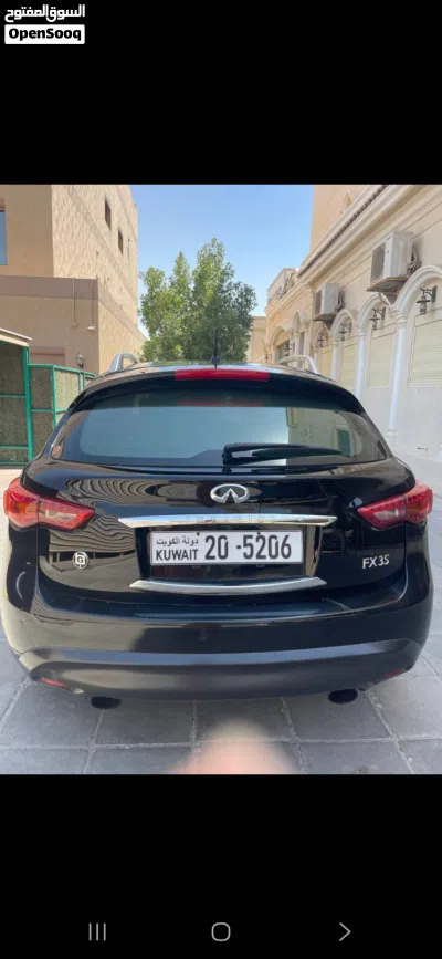 إنفينيتي FX35 Sebastian Vettel Edition 3