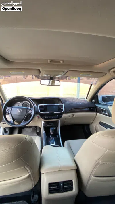 Honda Accord LX 4