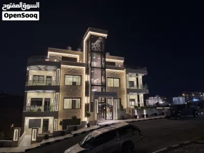 شقة طابق اول فاخره للبيع بعبدون مقابل السفاره السوريه بمواصفات عاليه للنخبه مساحه 230 متر 2
