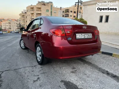 هيونداي النترا Standard 4