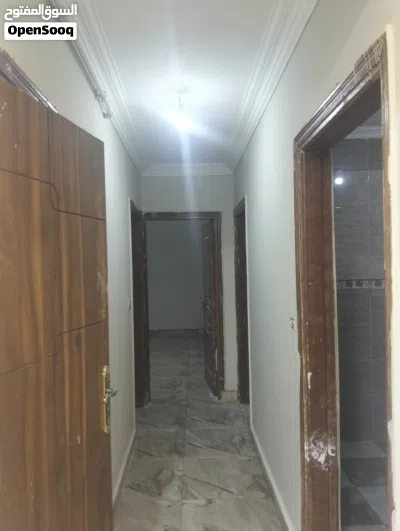شقه للبيع دور تاني أسانسير كاملة المرافق في برج في فيصل الطوابق شارع المنشيه 3