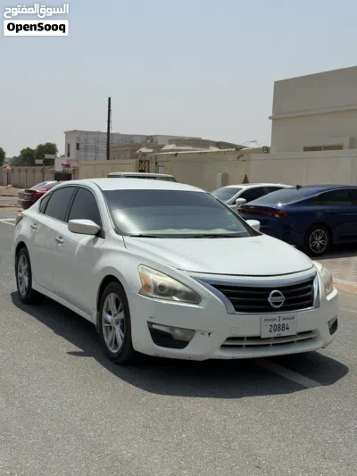 Nissan Altima S 2