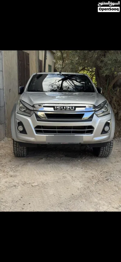 Isuzu D-Max LS 2