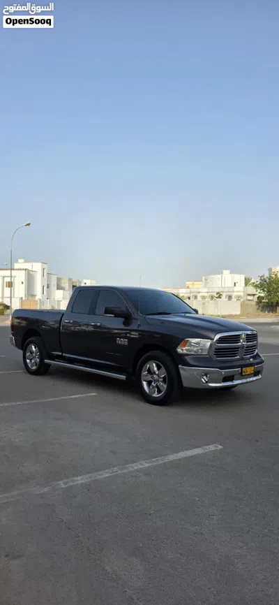 Dodge Ram Big Horn 2