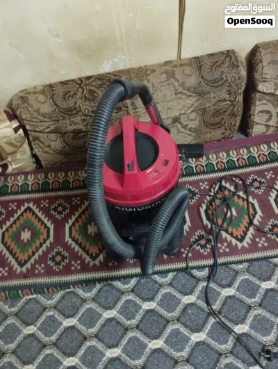 مكنسه كهربائيه فريجيدير 2000وات سحبها ممتاز 3