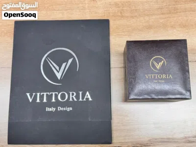 ساعة vittoria اصلية جديدة ضمان سنة 3
