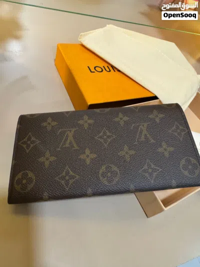 محفظة لويس فيتون LV أصلية 4