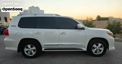Toyota Land Cruiser GXR 4