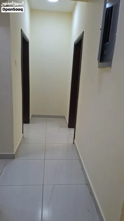 شقه للايجار الشهري ول أسبوعي الخوض غرفه وحمام ومطبخ شامل مايه وكهرباء واي فاي 3