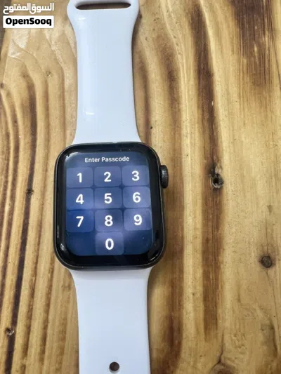 Apple Watch Series 4 Nike edition 3