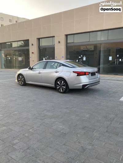 Nissan Altima SL 3