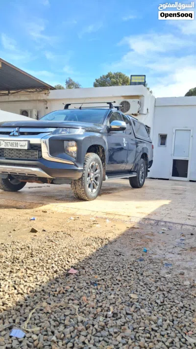 ميتسوبيشي L200 Double Cab GLX 4