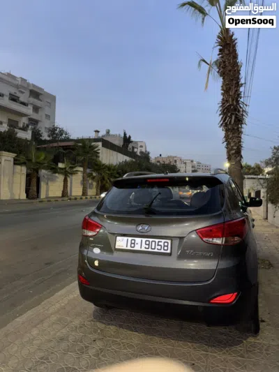 Hyundai Tucson Standard 2