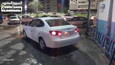 Hyundai Avante SE 4