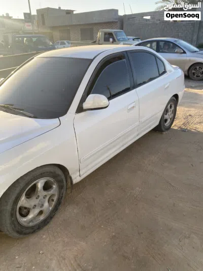 هيونداي افانتي Limited 3
