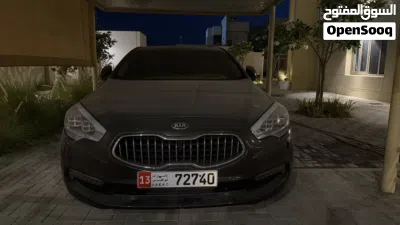 Kia Quoris Premium 4