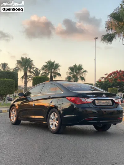 هيونداي سوناتا Standard 2