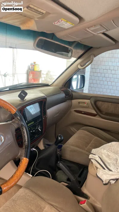 Toyota Land Cruiser EXR 4