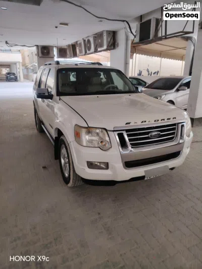 Ford Explorer Limited 2