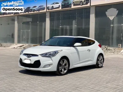Hyundai Veloster Standard 2