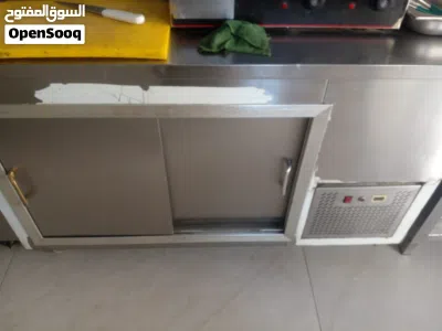 للبيع اغراض مطعم 3