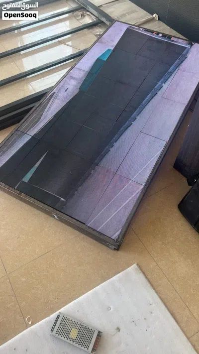 بيع وايجاروتفصيل شاشات LED جميع القياسات 3