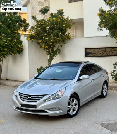 هيونداي سوناتا Standard 4
