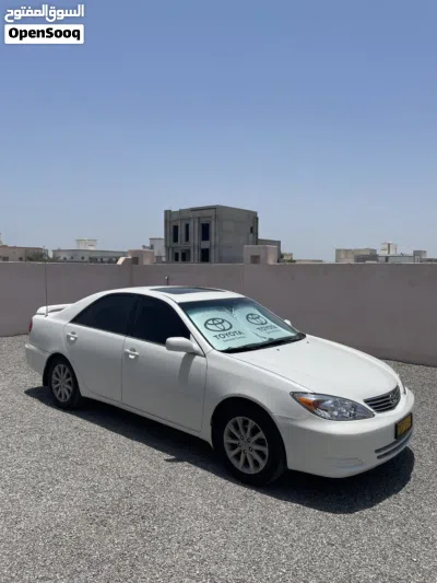 تويوتا كامري LE 2