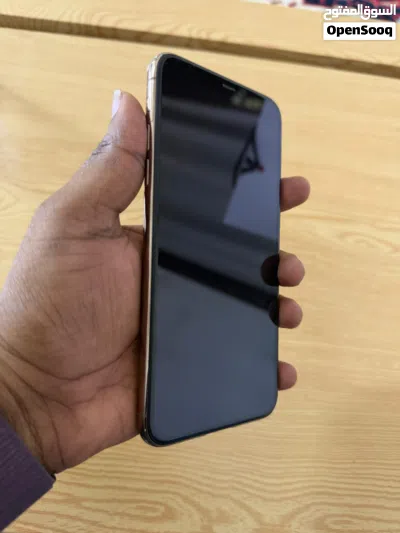 iPhone 11 pro max 256gb gold 3