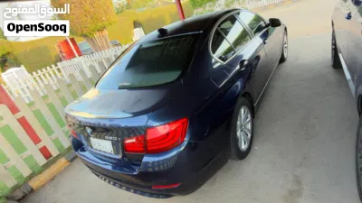 BMW 5 Series 520 2