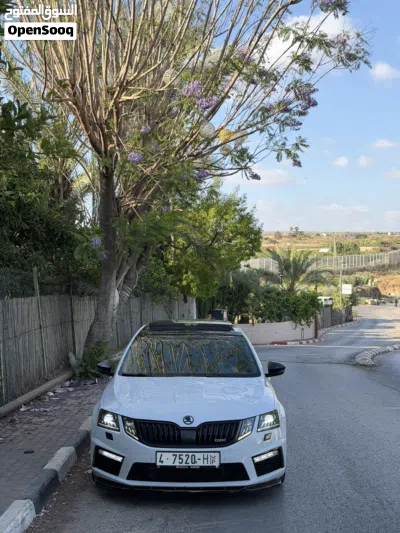 سكودا اوكتافيا RS 2