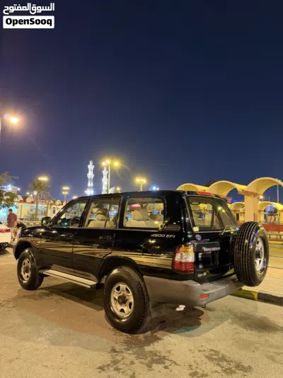 Toyota Land Cruiser GX 4