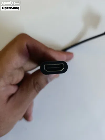 تحويلات مختلفة تنربط على حاسبة او اي جهاز اولى مال نت وثانية تربط عليها كاميرا 4