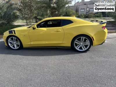 Chevrolet Camaro RS 3