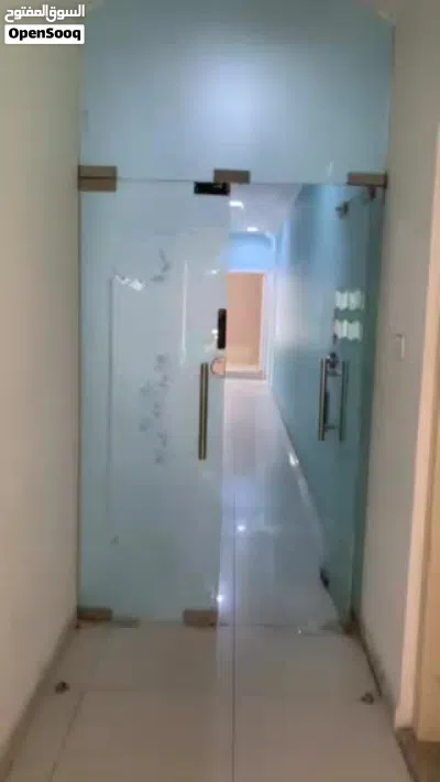 محلات ومكاتب ودور تجاري كامل بدون عمولة وشهر مجاني 4