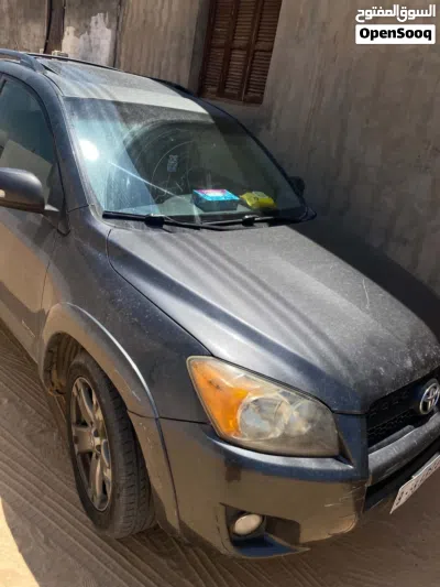 Toyota RAV 4 Adventure 4