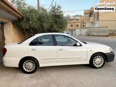Nissan Sunny Standard 2