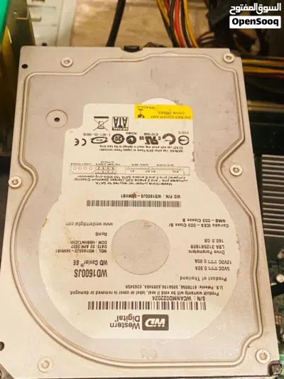 المنتج هو وحدة إمداد طاقة (Power Supply) من شركة HP لجهاز كمبيوتر مكتبي. 2