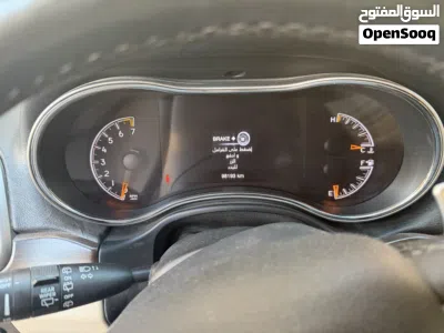 Jeep Grand Cherokee Laredo 4