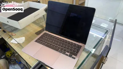 لاب توب (ماك بوك اير ) 2019 نظيف جداً بسعة 245GB 2