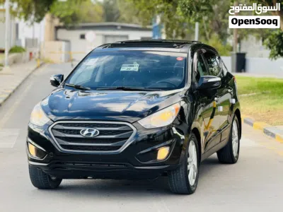 Hyundai Tucson GL 2