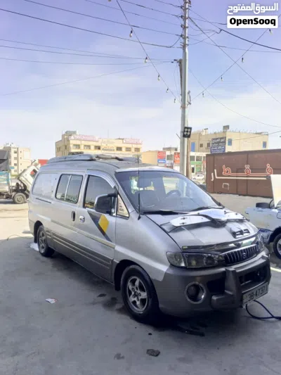 هيونداي H 100 4