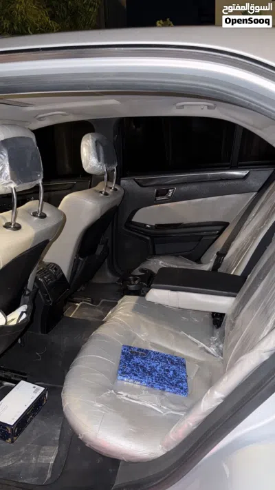 Mercedes Benz E-Class E 350 3