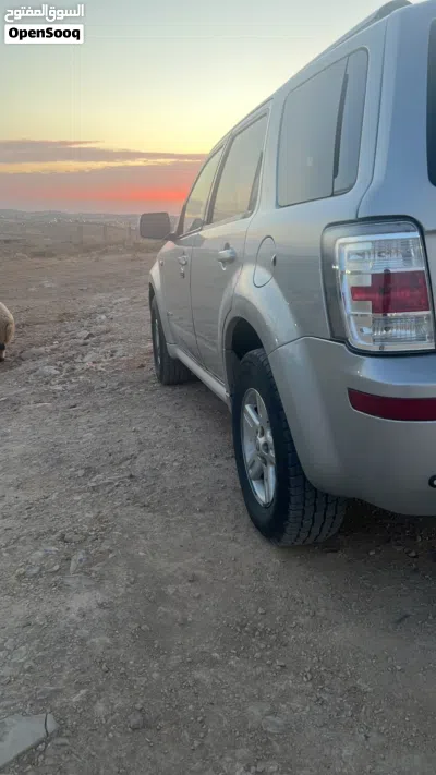 Mercury Mariner Luxury 3