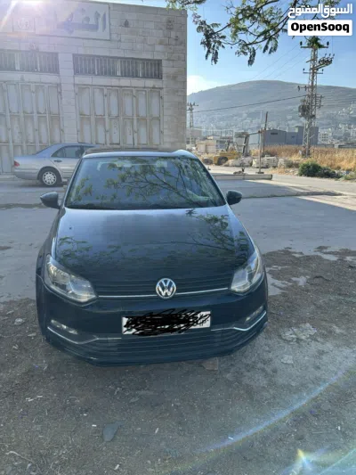 فولكسفاغن بولو Standard 4