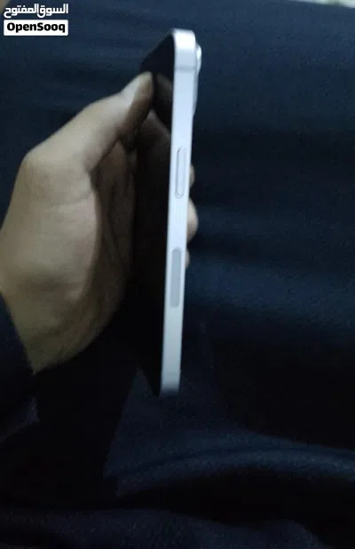 ايفون 14 للبيع 4