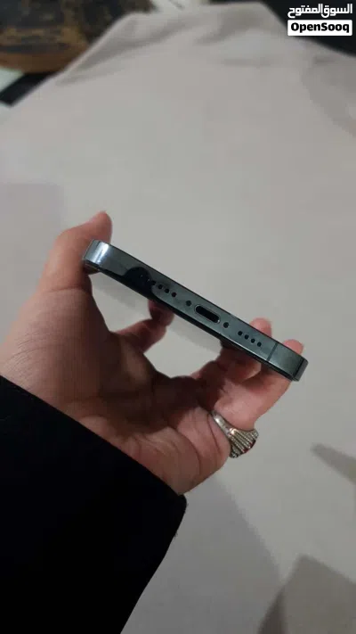 iPhone 12promax 256gb battery 82persend 3