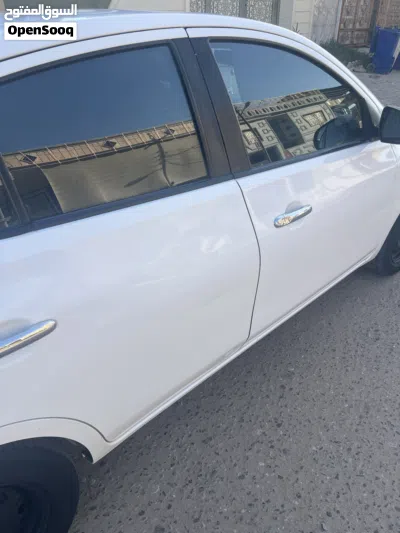 Nissan Sunny S 3
