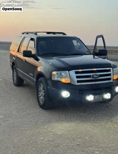فورد اكسبيديشن Standard 3