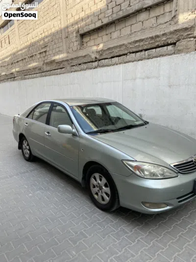 Toyota Camry Grande 2